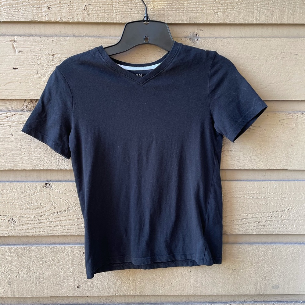 H&M black v neck cotton t-shirt